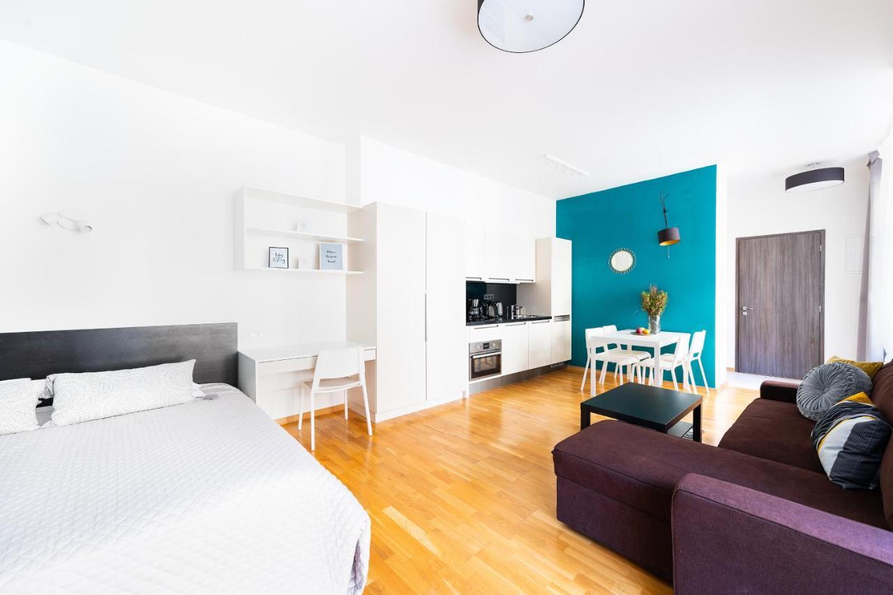 Boheme Apartments Charle'S Square Praga Esterno foto